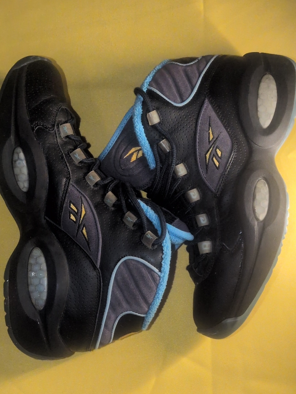 Reebok Men’s Question mid